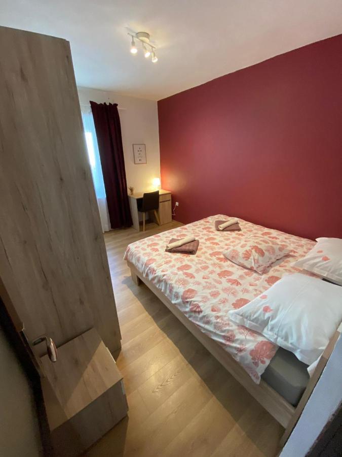 Apartment Dora Zara Esterno foto